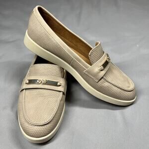 Naturalizer Isla Bit Loafer Shoes Womens Sz 8.5M  Comfortable Slip On Versatile